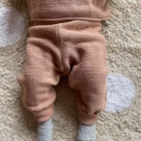 Baby Hose aus Merino-Feinstrick, rose