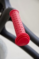 Silikongriffe für alle Wishbone Bikes - rot