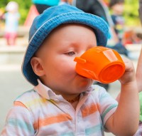 Schadstofffreier Lerntrinkbecher für Babys - Trinkbecher